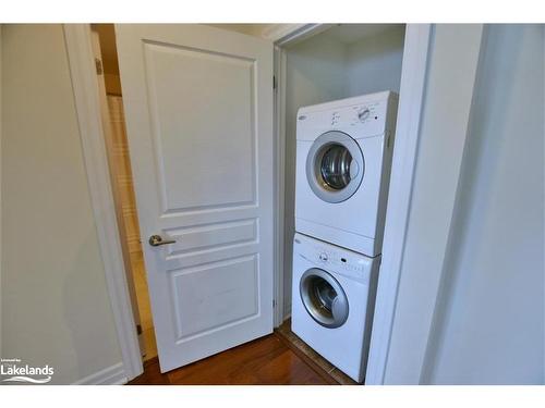 107-1 Shipyard Lane, Collingwood, ON - Indoor Photo Showing Laundry Room