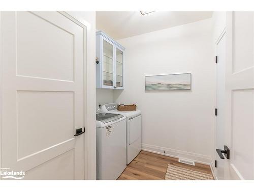 55 Jack Street, Huntsville, ON - Indoor Photo Showing Laundry Room