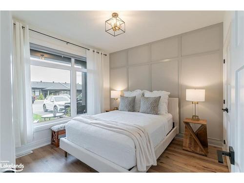 55 Jack Street, Huntsville, ON - Indoor Photo Showing Bedroom