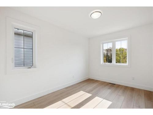 131 White Oak Crescent, The Blue Mountains, ON - Indoor Photo Showing Other Room