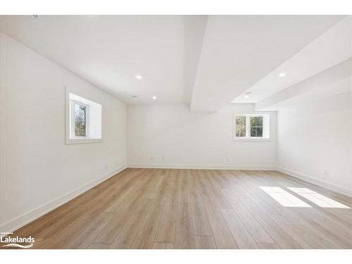 131 White Oak Crescent, The Blue Mountains, ON - Indoor Photo Showing Other Room