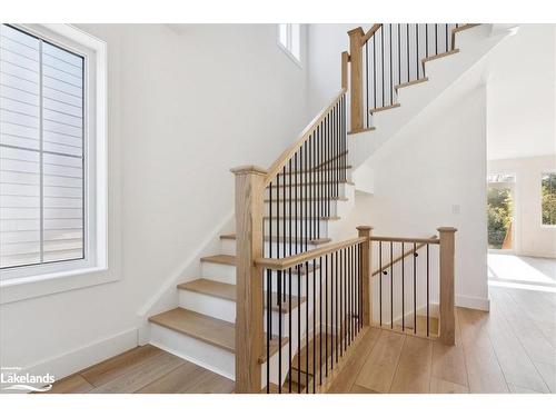 131 White Oak Crescent, The Blue Mountains, ON - Indoor Photo Showing Other Room