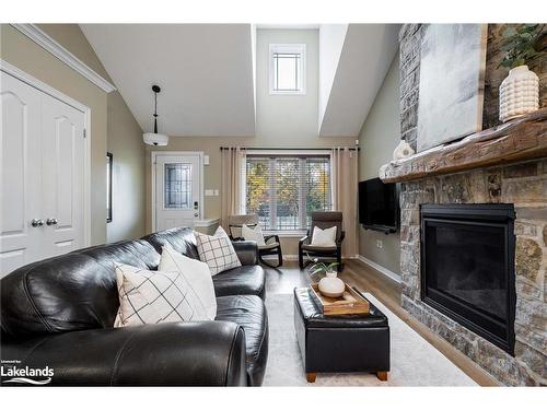 19 Lynden Street, Collingwood, ON - Indoor Photo Showing Living Room With Fireplace