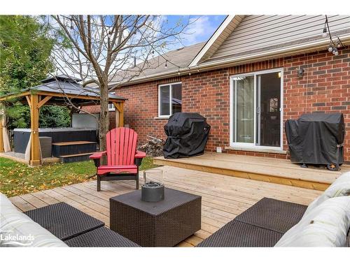 19 Lynden Street, Collingwood, ON - Outdoor With Deck Patio Veranda With Exterior