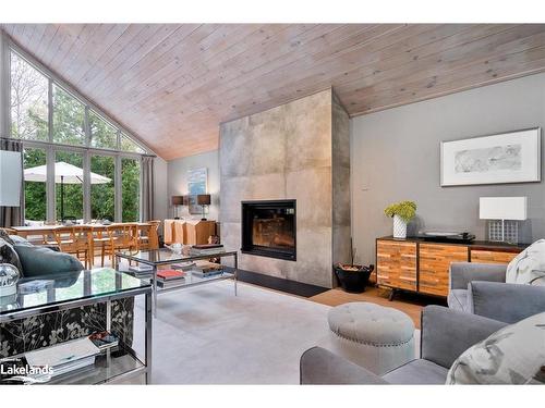 11 Woodview Drive, Clearview, ON - Indoor Photo Showing Living Room With Fireplace