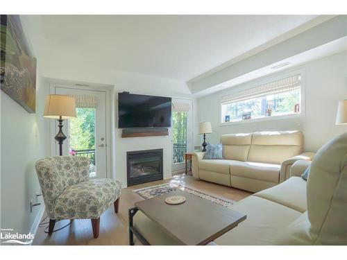 108-6 Brandy Lane Drive, Collingwood, ON - Indoor Photo Showing Living Room With Fireplace