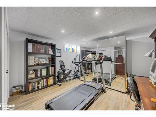 111 Fawcett Lane, Clarksburg, ON - Indoor Photo Showing Gym Room