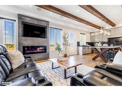 22 East John Street, Cookstown, ON - Indoor Photo Showing Living Room With Fireplace