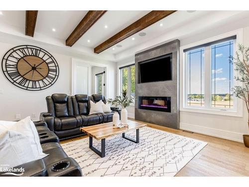 22 East John Street, Cookstown, ON - Indoor Photo Showing Living Room With Fireplace