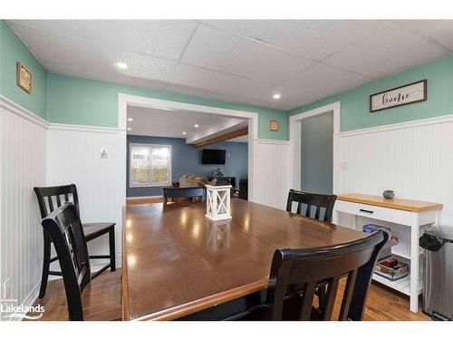 33 Humphrey Drive, Seguin, ON - Indoor Photo Showing Dining Room