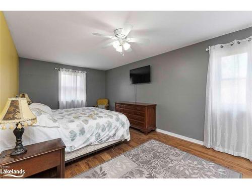 33 Humphrey Drive, Seguin, ON - Indoor Photo Showing Bedroom