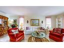 26 Pennsylvania Avenue, Wasaga Beach, ON  - Indoor Photo Showing Living Room 