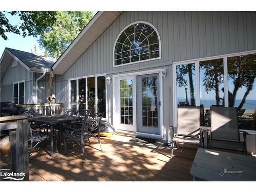 1354 Tiny Beaches Road N, Tiny Twp, ON - Outdoor With Deck Patio Veranda