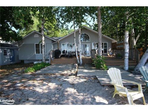 1354 Tiny Beaches Road N, Tiny Twp, ON - Outdoor With Facade