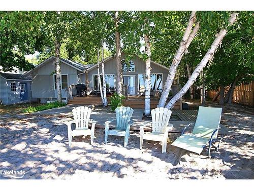 1354 Tiny Beaches Road N, Tiny Twp, ON - Outdoor With Deck Patio Veranda