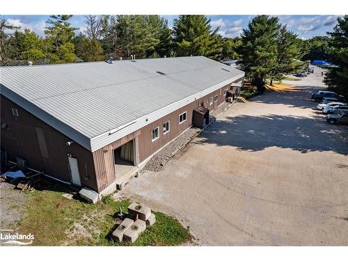 11 Gray Road, Bracebridge, ON 