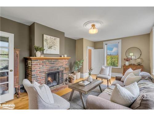 190 Old Lakeshore Road Road, The Blue Mountains, ON - Indoor Photo Showing Living Room With Fireplace