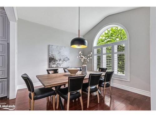 112 Cortina Crescent, The Blue Mountains, ON - Indoor Photo Showing Dining Room