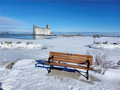 718-11 Dawson Drive, Collingwood, ON - Outdoor With Body Of Water With View