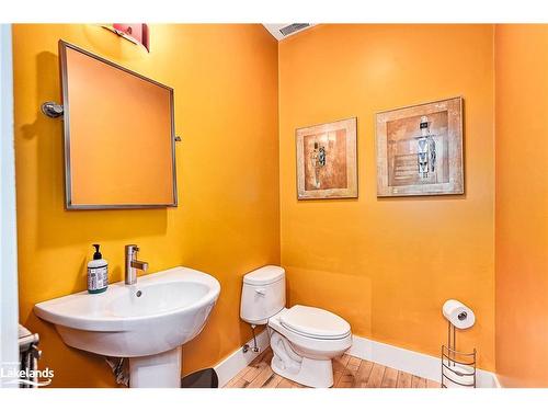 23 Forest Drive, Collingwood, ON - Indoor Photo Showing Bathroom