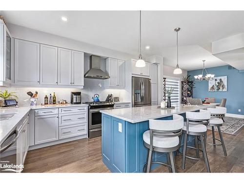 104 Red Pine Street, The Blue Mountains, ON - Indoor Photo Showing Kitchen With Upgraded Kitchen