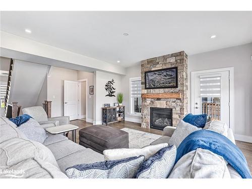 104 Red Pine Street, The Blue Mountains, ON - Indoor Photo Showing Living Room With Fireplace