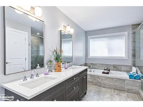 104 Red Pine Street, The Blue Mountains, ON - Indoor Photo Showing Bathroom