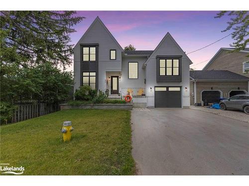 53 Niagara Street, Collingwood, ON - Outdoor With Facade