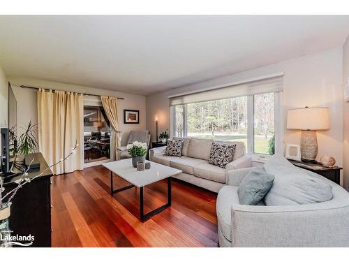 51 Mary Lake Crescent, Port Sydney, ON - Indoor Photo Showing Living Room