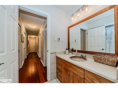 51 Mary Lake Crescent, Port Sydney, ON - Indoor Photo Showing Bathroom