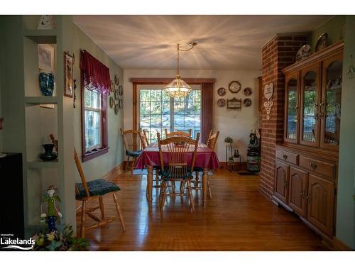 113 Hammel Ave Avenue, Nobel, ON - Indoor Photo Showing Dining Room