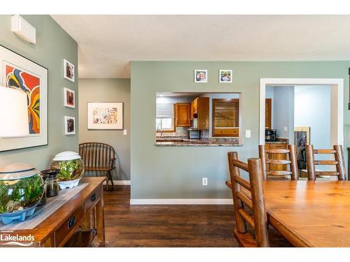 221 Dill Street, Bracebridge, ON - Indoor Photo Showing Dining Room