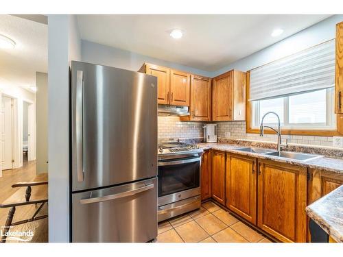 221 Dill Street, Bracebridge, ON - Indoor Photo Showing Kitchen With Stainless Steel Kitchen With Double Sink