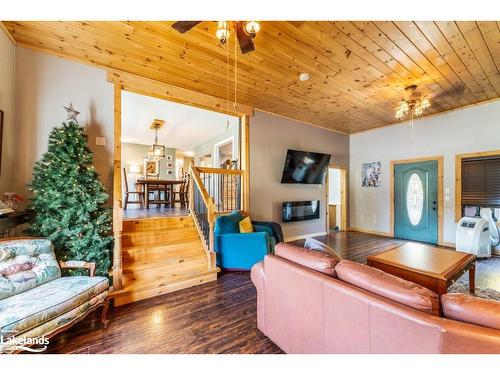 221 Dill Street, Bracebridge, ON - Indoor With Fireplace