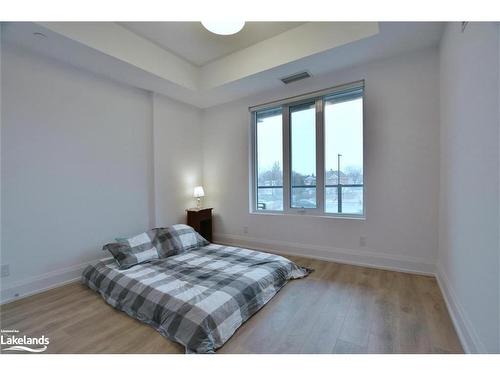 223-1 Hume Street, Collingwood, ON - Indoor Photo Showing Bedroom