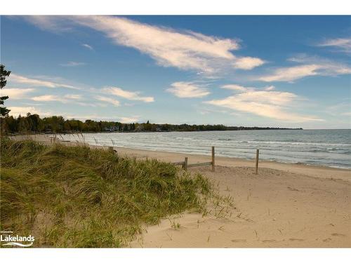 3 Simcoe Street, Wasaga Beach, ON - Indoor With Fireplace