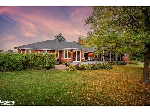 4060 10Th Side Road, Bradford, ON - Outdoor With Deck Patio Veranda