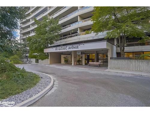 106-80 Quebec Avenue, Toronto, ON - Outdoor With Balcony