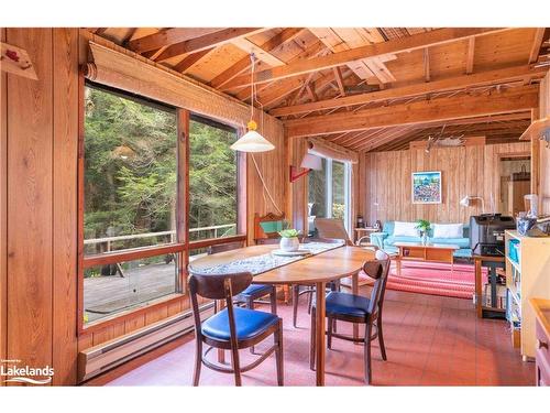 1086 South Toad Lake Road, Lake Of Bays, ON - Indoor