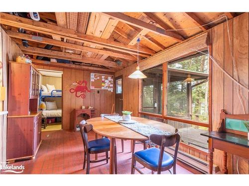 1086 South Toad Lake Road, Lake Of Bays, ON - Indoor