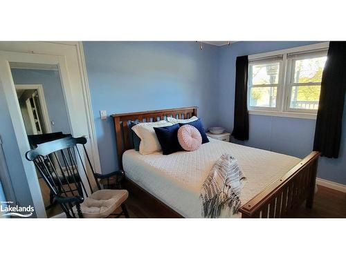 96 West Browns Road, Huntsville, ON - Indoor Photo Showing Bedroom