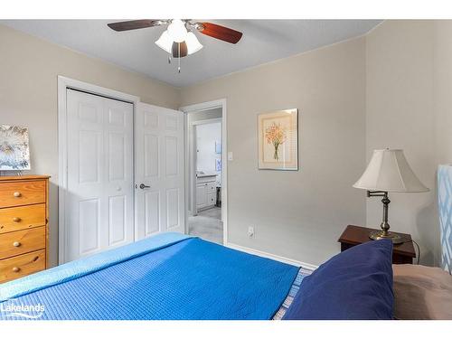 101 Market Street, Collingwood, ON - Indoor Photo Showing Bedroom