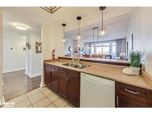 202-115 Fairway Court, Town Of Blue Mountains, ON - Indoor Photo Showing Kitchen With Double Sink