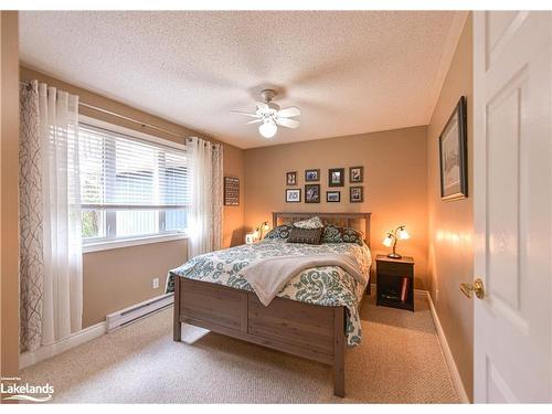 235 Medonte Sideroad 2, Coldwater, ON - Indoor Photo Showing Bedroom