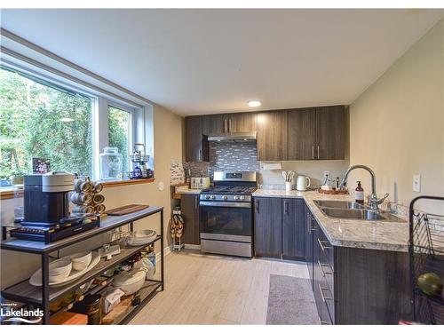 235 Medonte Sideroad 2, Coldwater, ON - Indoor Photo Showing Kitchen With Double Sink