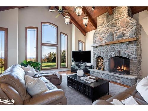 1428 10 Nottawasaga Concession N, Clearview, ON - Indoor Photo Showing Living Room With Fireplace