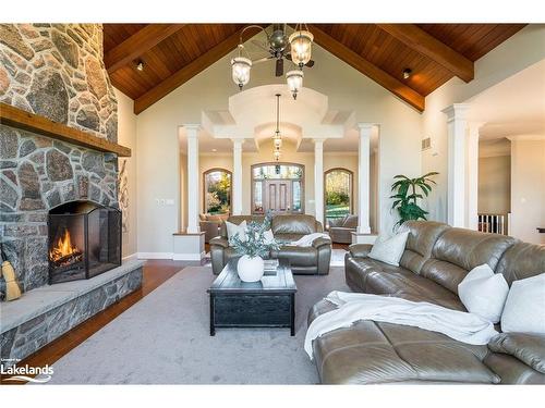 1428 10 Nottawasaga Concession N, Clearview, ON - Indoor Photo Showing Living Room With Fireplace