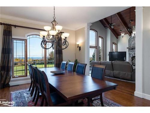 1428 10 Nottawasaga Concession N, Clearview, ON - Indoor Photo Showing Dining Room