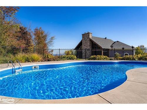 1428 10 Nottawasaga Concession N, Clearview, ON - Outdoor With In Ground Pool With Backyard