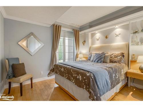 337 Aberdeen Boulevard, Midland, ON - Indoor Photo Showing Bedroom